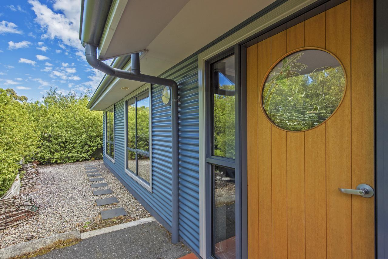 Strahan Bungalows Eksteriør billede