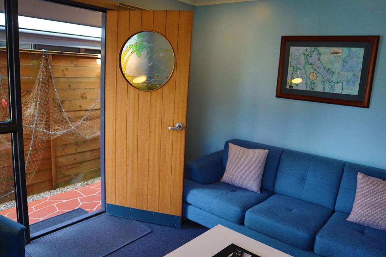 Strahan Bungalows Eksteriør billede